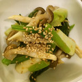 クック3XNCQ0☆'s cooksnap of when they made 小松菜としめじの辛子和え.