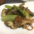 華菜子△'s cooksnap of when they made 10分で完成！舞茸と小松菜のマヨ炒め.