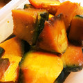 RieHi's cooksnap of when they made 簡単★かぼちゃの煮物.