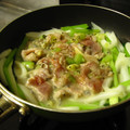よるおそ's cooksnap of when they made キウイで豚肉と野菜の炒めもの.