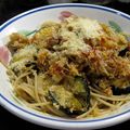 るる子's cooksnap of when they made ==蟹・トマト・ナスのパスタ♪==.