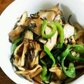 ニゲラ。's cooksnap of when they made ピーマンと舞茸の塩昆布炒め.