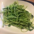 ごぉち's cooksnap of when they made 簡単小鉢♪常備菜にも！豆苗のナムル.
