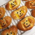 姫と太郎's cooksnap of when they made *ハロウィン＊かぼちゃのクリームパン*.