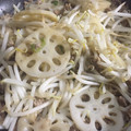 lisak0's cooksnap of when they made シャキシャキ★もやしとれんこん炒め.