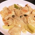 marr_cham's cooksnap of when they made 鶏肉とねぎの醤油バターミルク炒め.