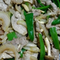 パープルトン's cooksnap of when they made 秋だ！きのこだ！しめじ豚こまピーマン炒め.