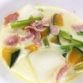 rkmlove4's cooksnap of when they made かぶとベーコンの豆乳スープ.