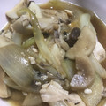 H★ayumama's cooksnap of when they made 簡単！キノコと鶏むね肉のバター醤油炒め☆.