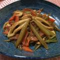 kazu☆DH's cooksnap of when they made しゃきしゃきフキの油炒めinさつま揚げ.