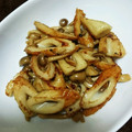 kyoka2007's cooksnap of when they made しめじと竹輪の炒め物.