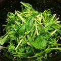 mayu_fu's cooksnap of when they made 水菜と塩昆布とチーズのサラダ.