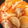 ・ぴちこ・'s cooksnap of when they made この味ハマるっ♡旨辛手羽大根のトマみそ煮.