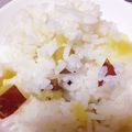 rika0329's cooksnap of when they made 秋だね♪なつかしのさつまいもご飯.