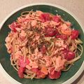 美加殿's cooksnap of when they made トマトとスモークサーモンのクリームパスタ.