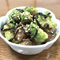 ままばなな1020's cooksnap of when they made マグロとアボカドの塩昆布ごま和え.