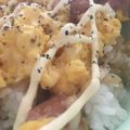 Hii＊'s cooksnap of when they made 朝食に★超簡単★卵チーズウィンナー丼.