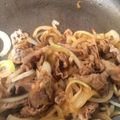 NewYuri's cooksnap of when they made 簡単！ご飯がすすむ☆豚肉と玉ねぎの炒め物.