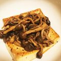 happykitch's cooksnap of when they made 簡単！きのこソースの豆腐ステーキ.