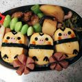 hajimeying's cooksnap of when they made 玉子寿司のキイロイトリのお弁当　キャラ弁.