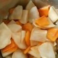 クックLB0KZO☆'s cooksnap of when they made 【１５分】柿とカブのなます.
