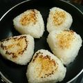 michi:630's cooksnap of when they made 簡単★カリカリ香ばし焼きおにぎり.