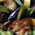 ちいやん1984's cooksnap of when they made 絶品！鶏もも肉とエリンギの黒酢ソース炒め.