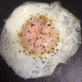 クック0PDJP3☆'s cooksnap of when they made 簡単 目玉焼き.