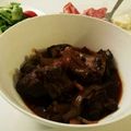 まめ～ぐ's cooksnap of when they made 煮込み♪豚軟骨の赤ワイン煮♡.