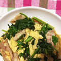 クックX7CT73☆'s cooksnap of when they made 豚たまホウレン草の三色炒め　簡単.