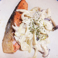 element555's cooksnap of when they made 鮭のムニエルきのこクリームソース.