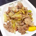 らりずっきゅん's cooksnap of when they made 豚ネギの塩レモン味炒め.