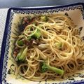 Amalka's cooksnap of when they made 楽チン！アンチョビとブロッコリーのパスタ.