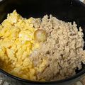 wingkabu's cooksnap of when they made 三色丼☆豚とたまごのそぼろ丼.