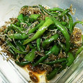 tigger'mama's cooksnap of when they made 万願寺とうがらしとちりめんじゃこの佃煮♡.