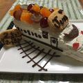 QumQum's cooksnap of when they made コッペパンでお見事！！新幹線連結ケーキ♡.