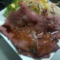 きつねどんべい's cooksnap of when they made 簡単材料3つ！焼肉のタレでローストビーフ.