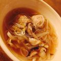 p❤︎'s cooksnap of when they made 肉団子入りもやしとしいたけの中華風スープ.