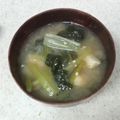 サーフブレイド's cooksnap of when they made 小松菜と油揚げのお味噌汁.