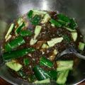 ようちかたま's cooksnap of when they made ごま油香る♡たたきキュウリのもずく酢.
