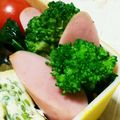 myとんすけ's cooksnap of when they made ブロッコリーと魚肉ソーセージの味華炒め.