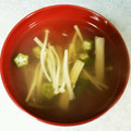 ＊ＫＹＯ＊'s cooksnap of when they made 簡単♪オクラとエリンギ えのきのお吸い物.