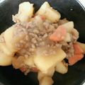 ちびトナカィ's cooksnap of when they made じゃが☆豚ミンチの崩し煮.