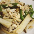 てーたー's cooksnap of when they made エリンギと鶏肉の柚子こしょう炒め.