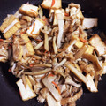 げたや2号's cooksnap of when they made エリンギとあぶらげのオイスター炒め.