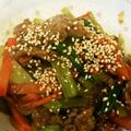 renaママ１１３０'s cooksnap of when they made 簡単‼牛肉とチンゲン菜の炒め物.