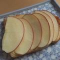 きらり流れ星's cooksnap of when they made ココナッツオイルでりんごのトースト.