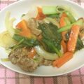 メイジももんじゃ's cooksnap of when they made 小松菜と豚肉のピリ辛オイスターソース炒め.