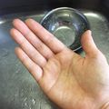 さやねぇ☆'s cooksnap of when they made 焼きワンタン&油がスッキリ！砂糖で手洗い.