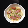 オイゼビウス's cooksnap of when they made 大根の葉とウィンナーの炒飯.